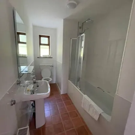 Newly Renovated With Private Trout Fishing Set In Beautiful Wildlife Estate
