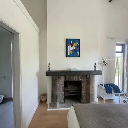 Newly Renovated With Private Trout Fishing Set In Beautiful Wildlife Estate Monaghan