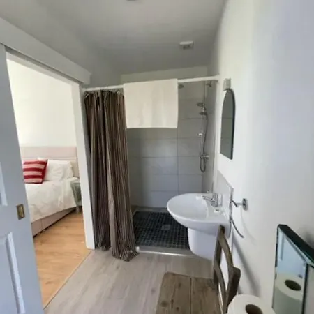 Holiday home Newly Renovated With Private Trout Fishing Set In Beautiful Wildlife Estate