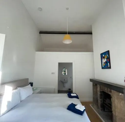 Newly Renovated With Private Trout Fishing Set In Beautiful Wildlife Estate * Monaghan